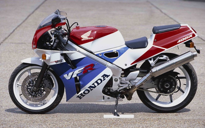 موتور سیکلت هوندا VFR400